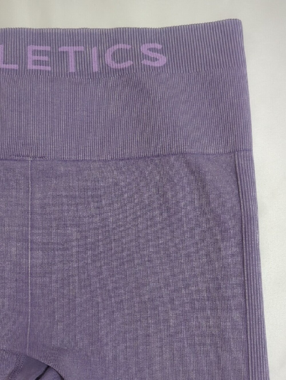 Fabletics Sync Seamless High-Waisted 7/8 Legging, Color Washed Violetta Size M - Picture 11 of 16